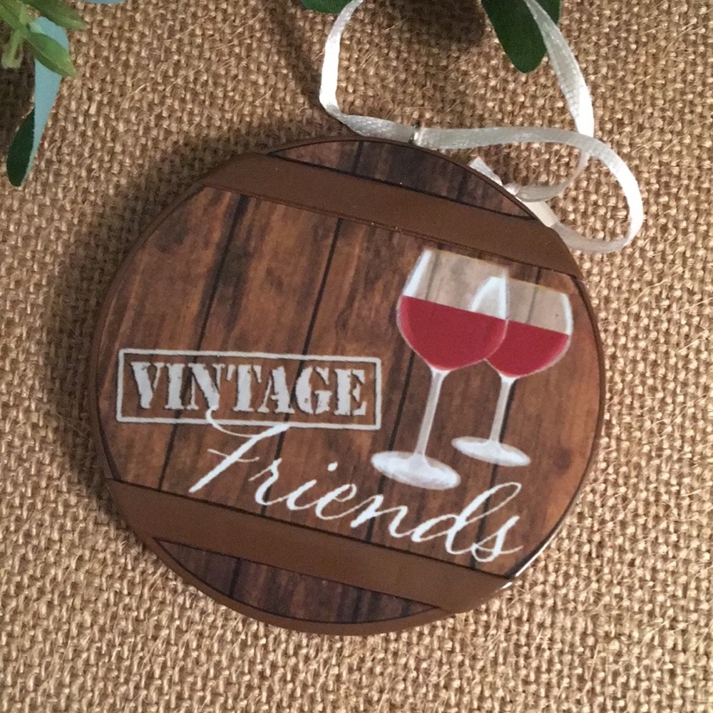 Hallmark Vintage Friends Ornament NWT